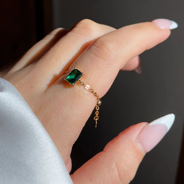 Emerald Love – Anello Regolabile con Pietra Verde Smeraldo